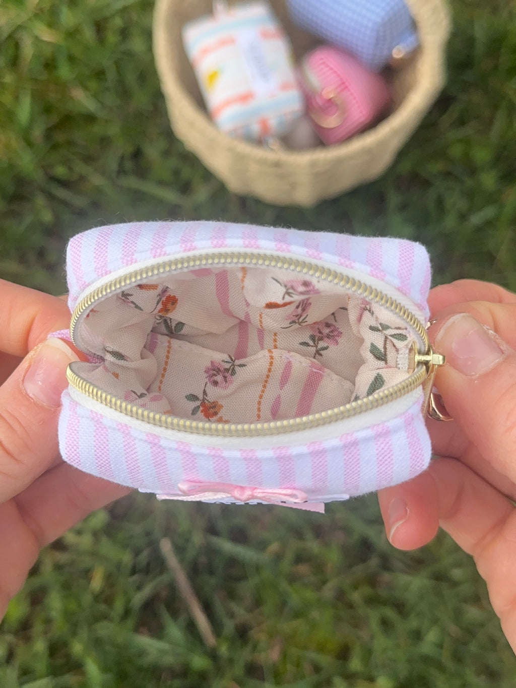 Mini trousse écouteurs rayure rose