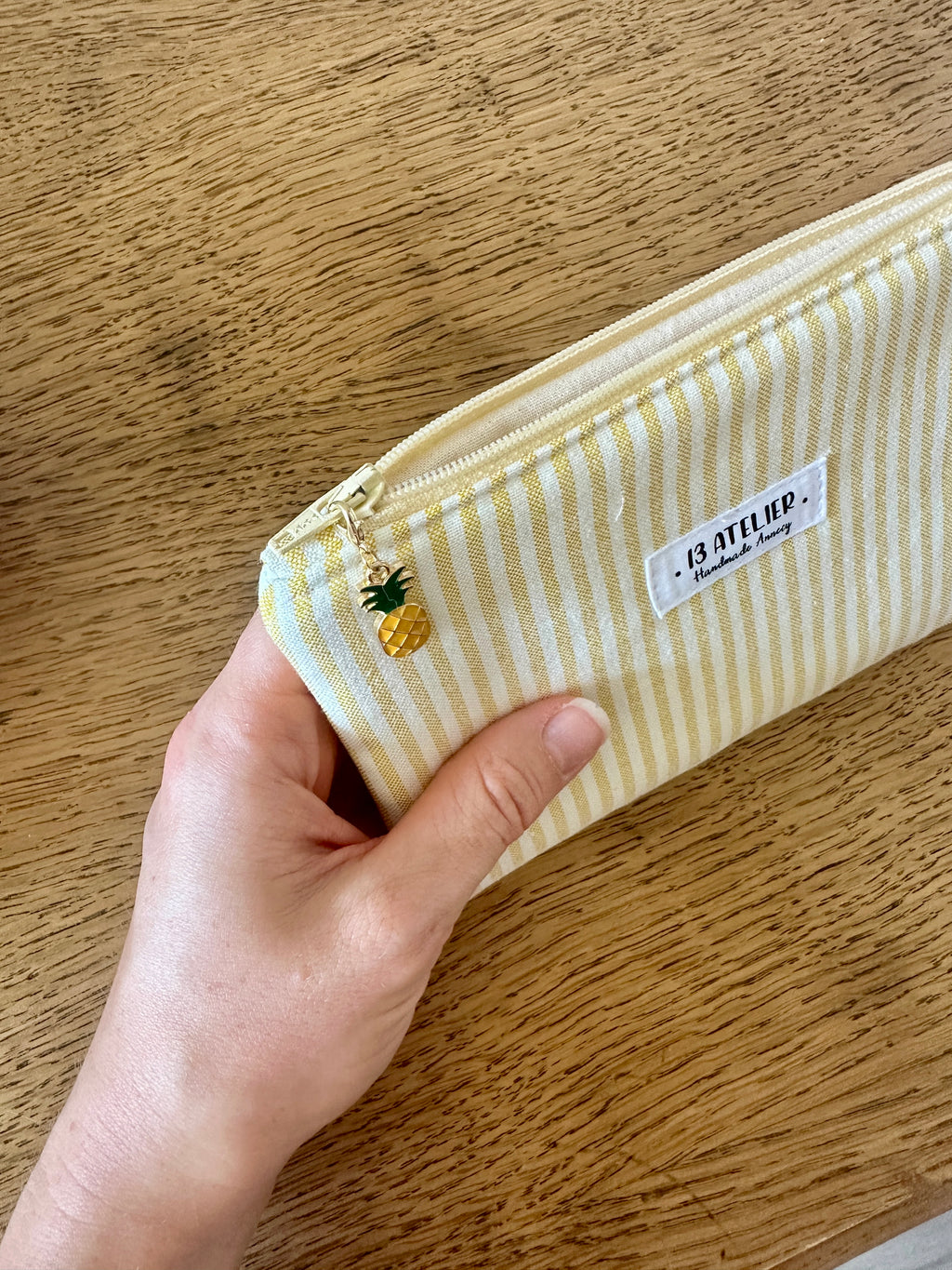 Mini pochette rayure jaune