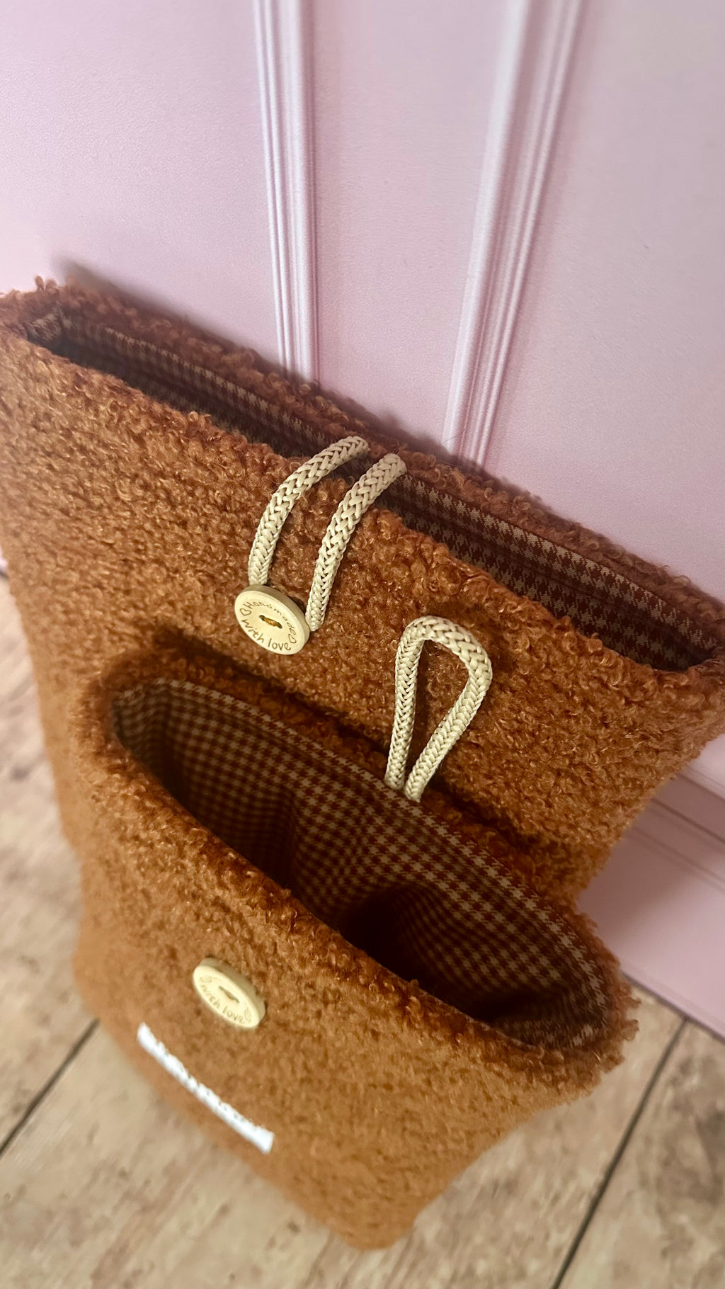 Pochette à livre bouclette marron