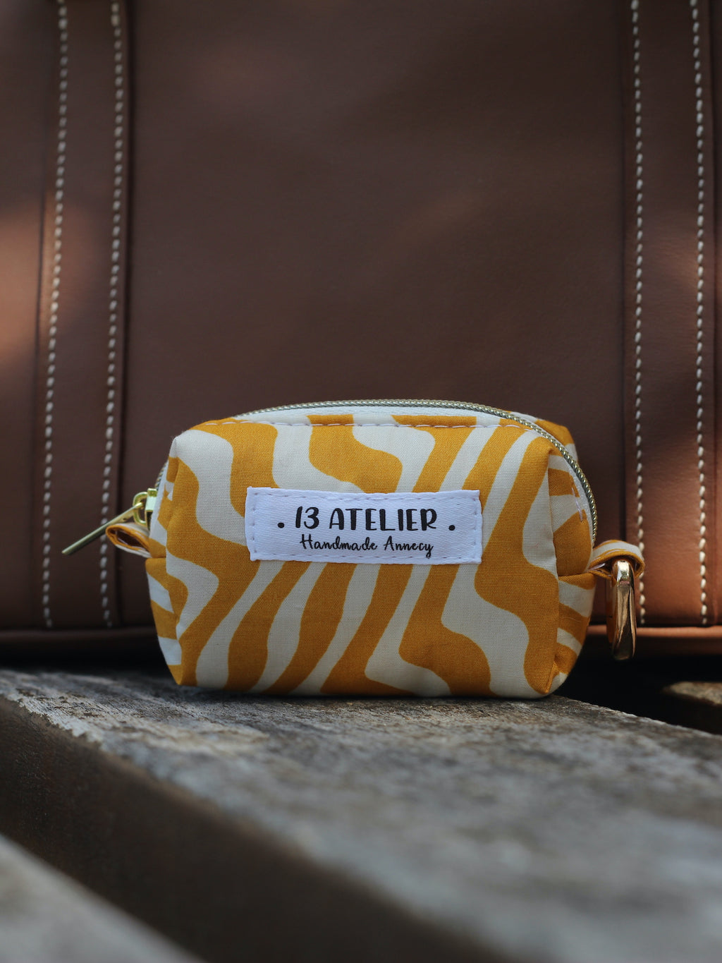 Mini trousse écouteurs zebre jaune