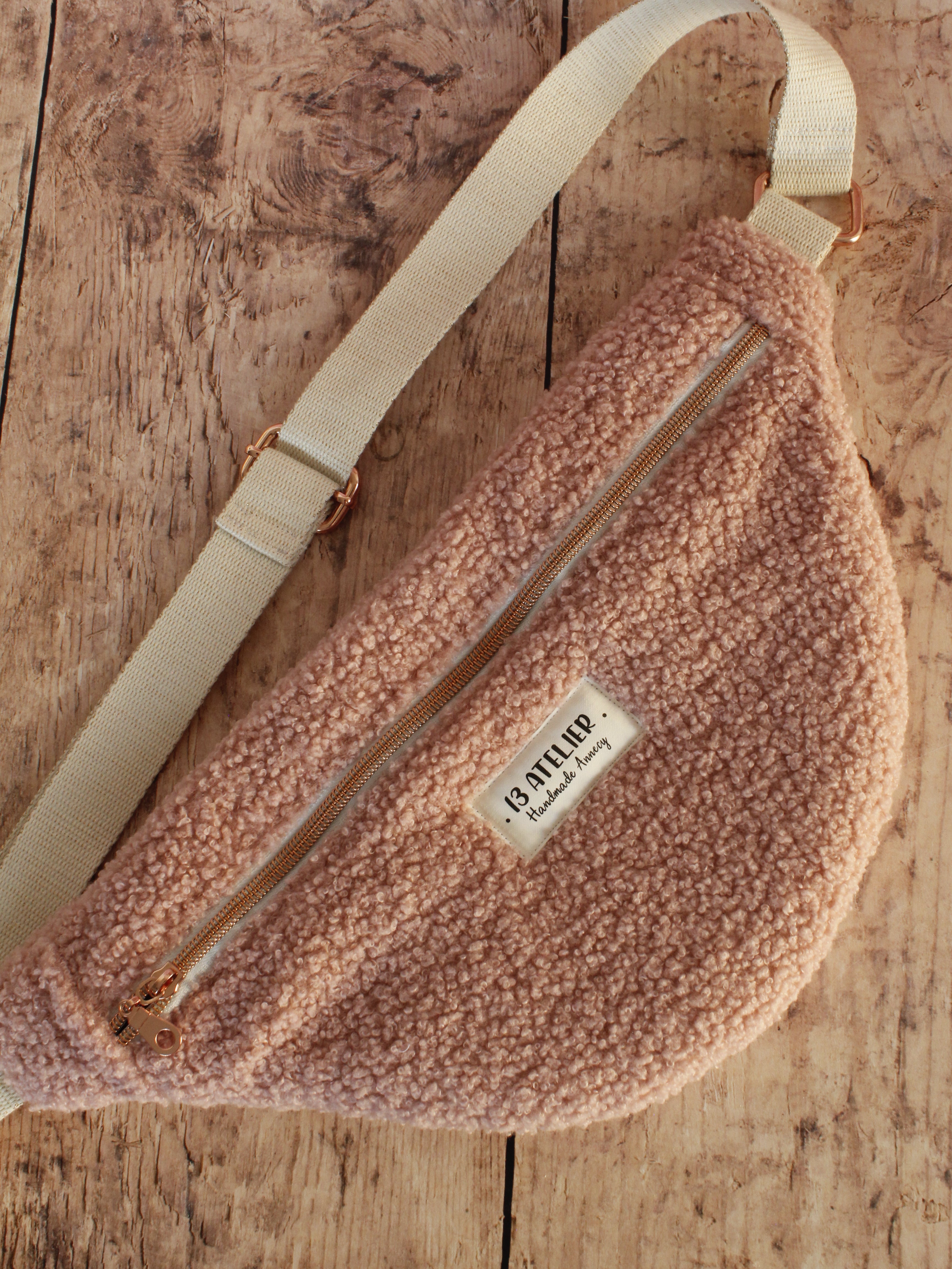 Sac banane bouclette rose