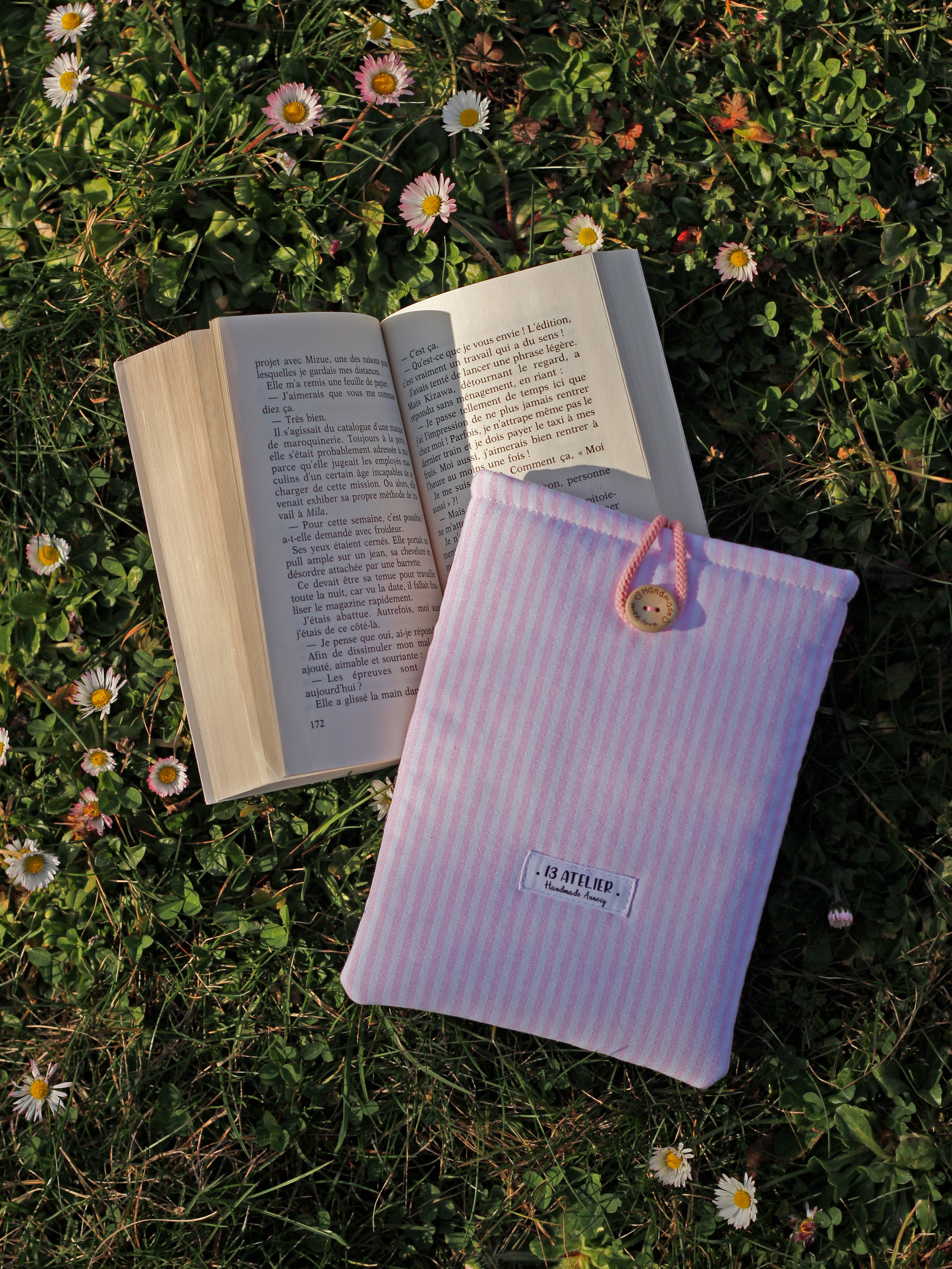 Personnalise ta pochette à livre